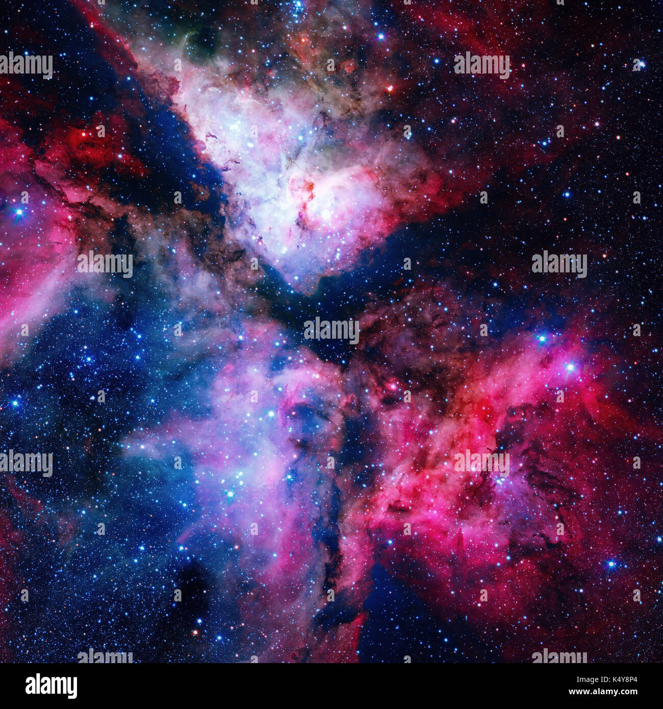 La spettacolare star formando Carina Nebula o Grand nebulosa. Situato nel Carina Sagittario braccio. Ritoccate e immagine dipinta. Gli elementi di questa immagine Foto Stock