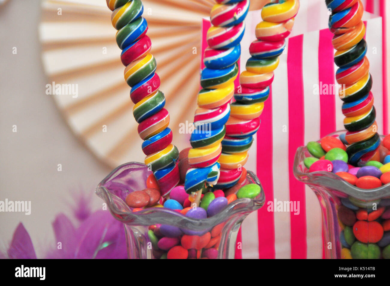 Molte delle parti dolci sul gelato il vetro Foto Stock