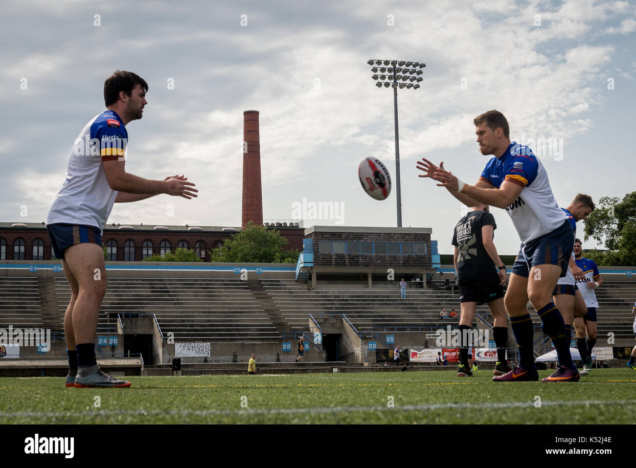 Settembre 02, 2017, Toronto, Canada - i giocatori di whitehaven riscalda-up prima super 8s round 4 gioco tra Toronto wolfpack (Canada) vs whitehaven rlfc Foto Stock