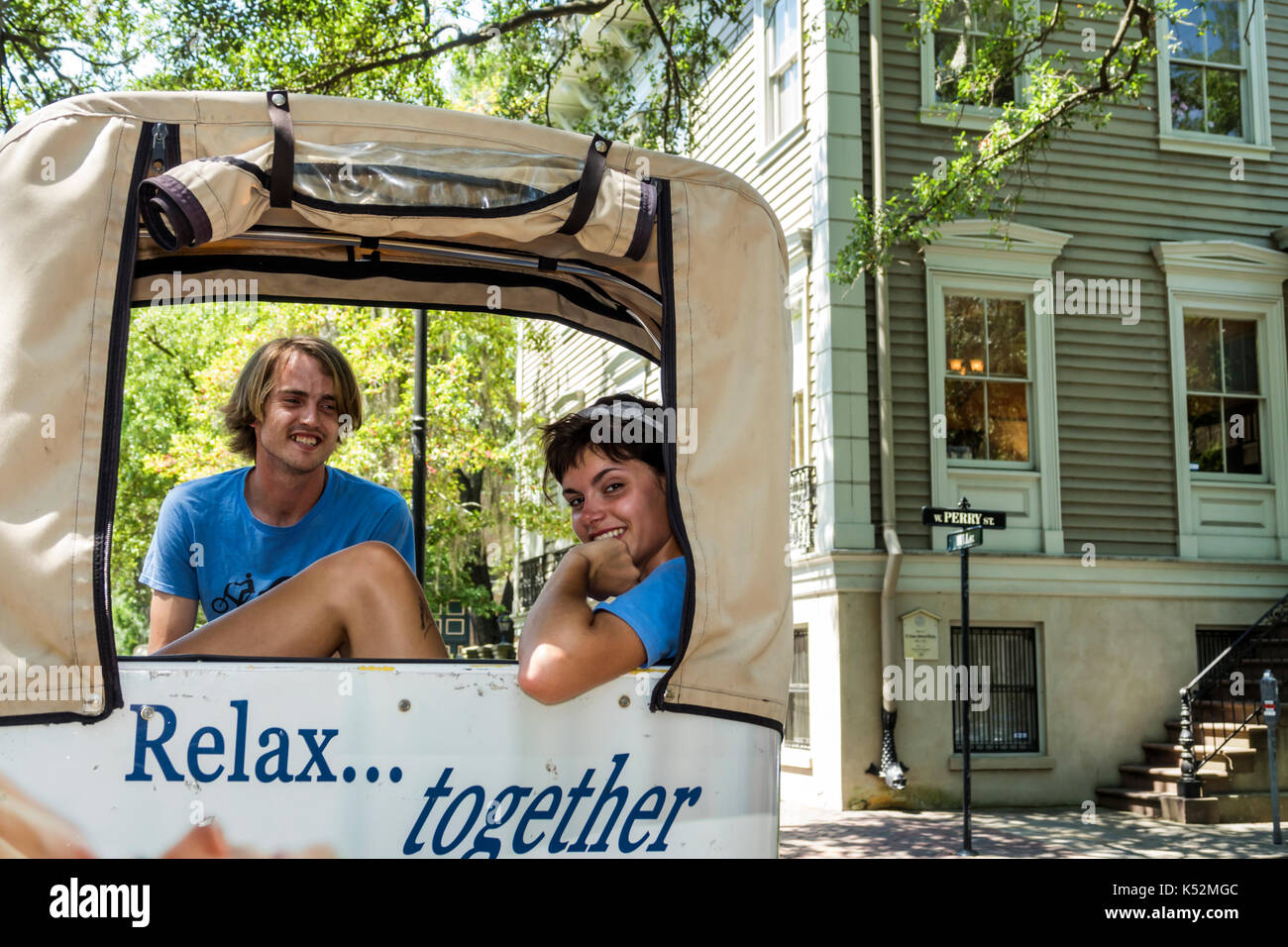 Savannah Georgia, quartiere storico, Lafayette Square, pedicab, autista, in attesa, Stati Uniti d'America Nord America, GA170512129 Foto Stock