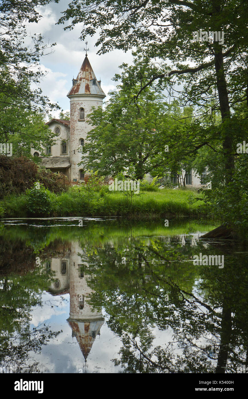 Il vecchio castello, jaungulbene, Lettonia Foto Stock