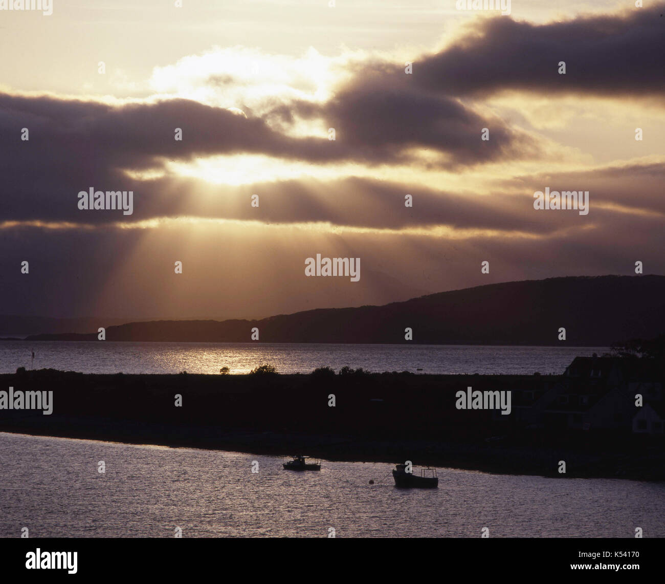 Luce drammatica sul Firth of lorne, Argyll Foto Stock