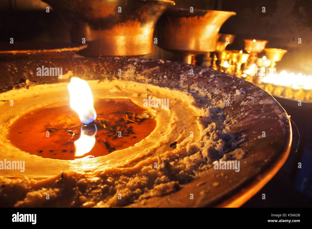 Il burro candele a swayambhunath, monkey temple a Kathmandu in Nepal Foto Stock