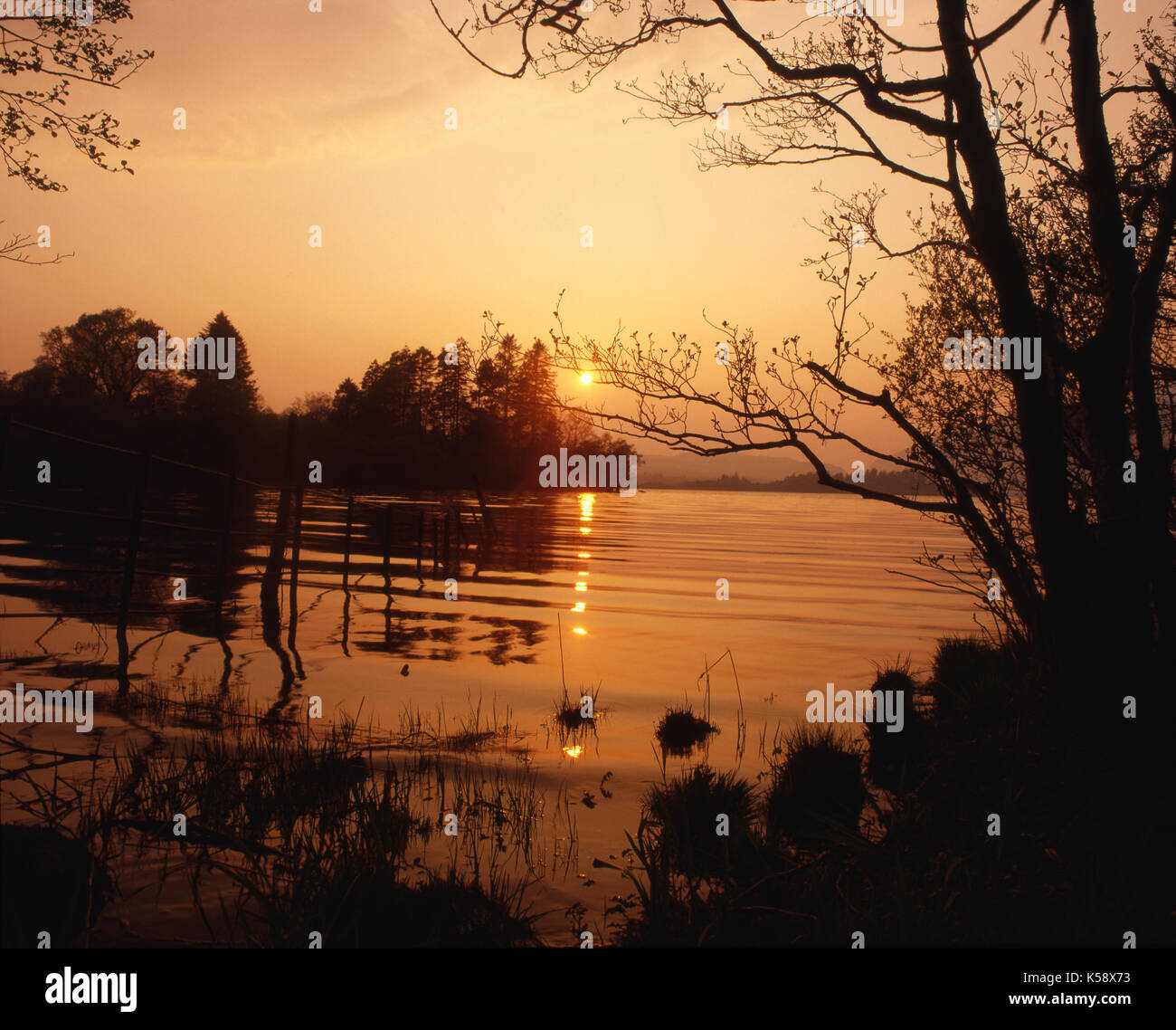 Tramonto sul Loch Awe, Argyll Foto Stock