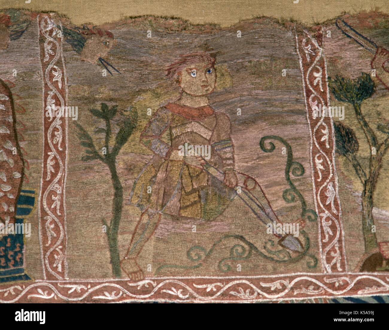 Arazzo della creazione. Xi secolo. Dettaglio, la molla. L uomo lo scavo del terreno. Periodo romanico. Museo capitolare della Cattedrale di Girona (Catalogna, Spagna). Foto Stock