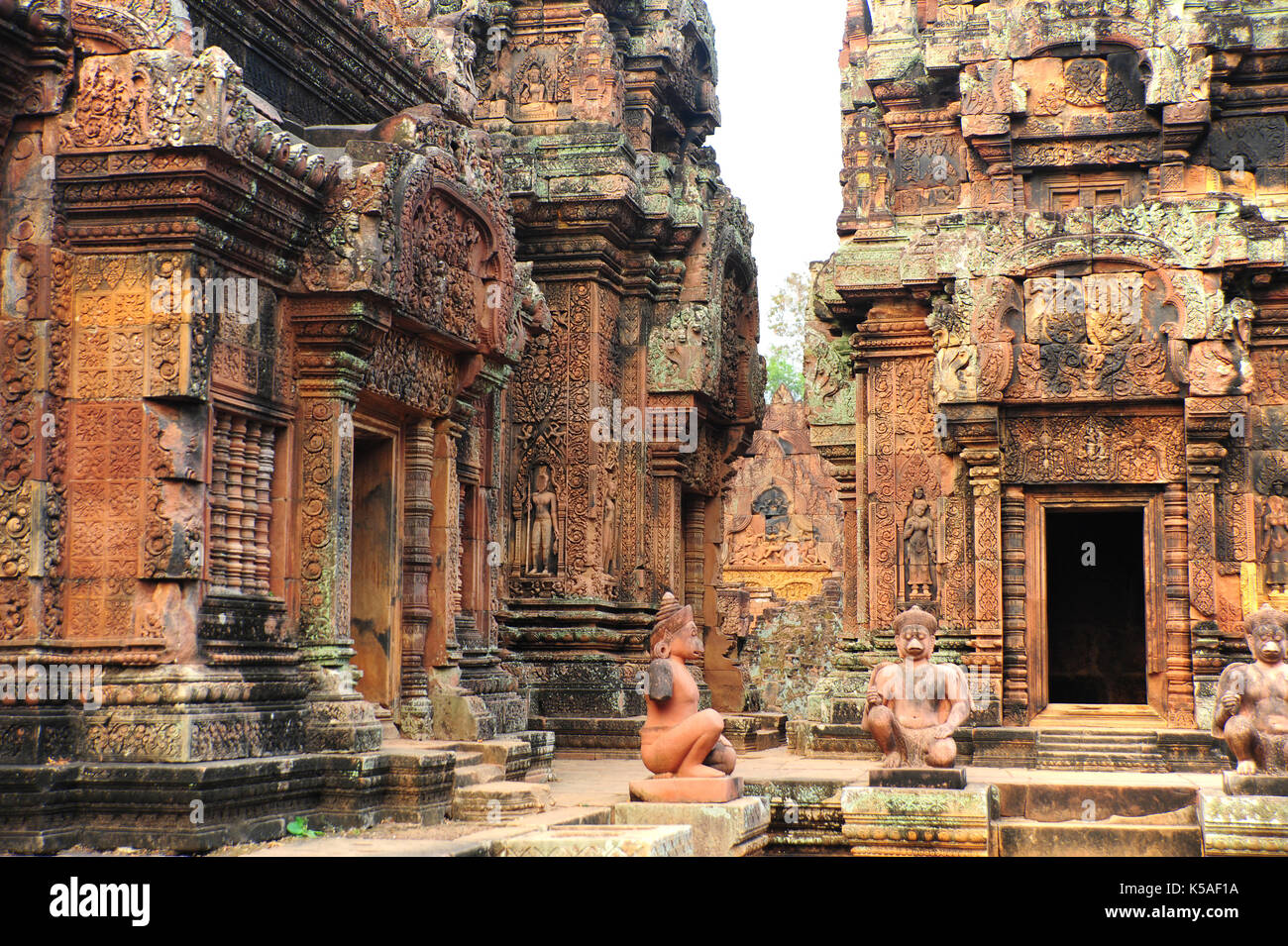 Il Banteay Srei tempio di Angkor,siem reap provincia,Cambogia. Foto Stock