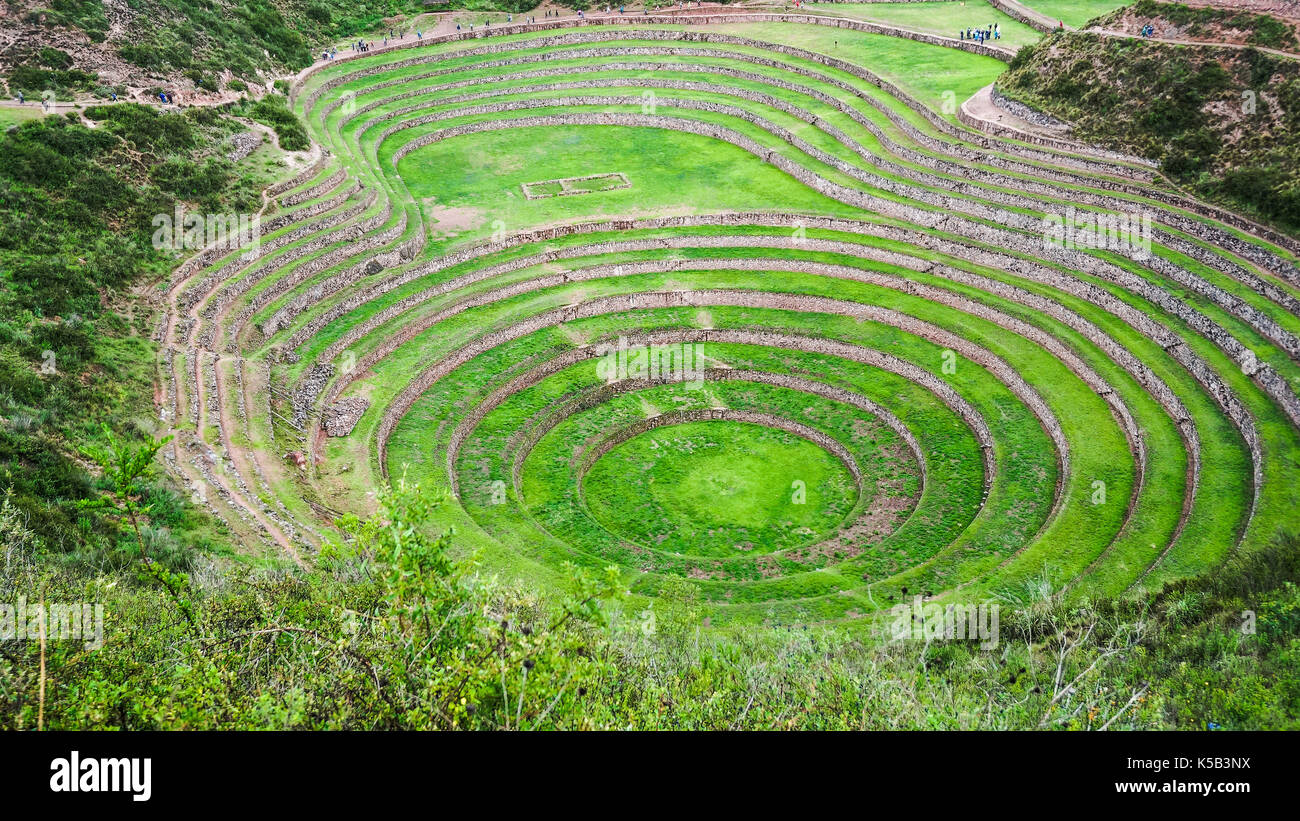 Gli antichi inca terrazze circolari di Moray (Stazione di Esperimento Agricola), Perù Foto Stock