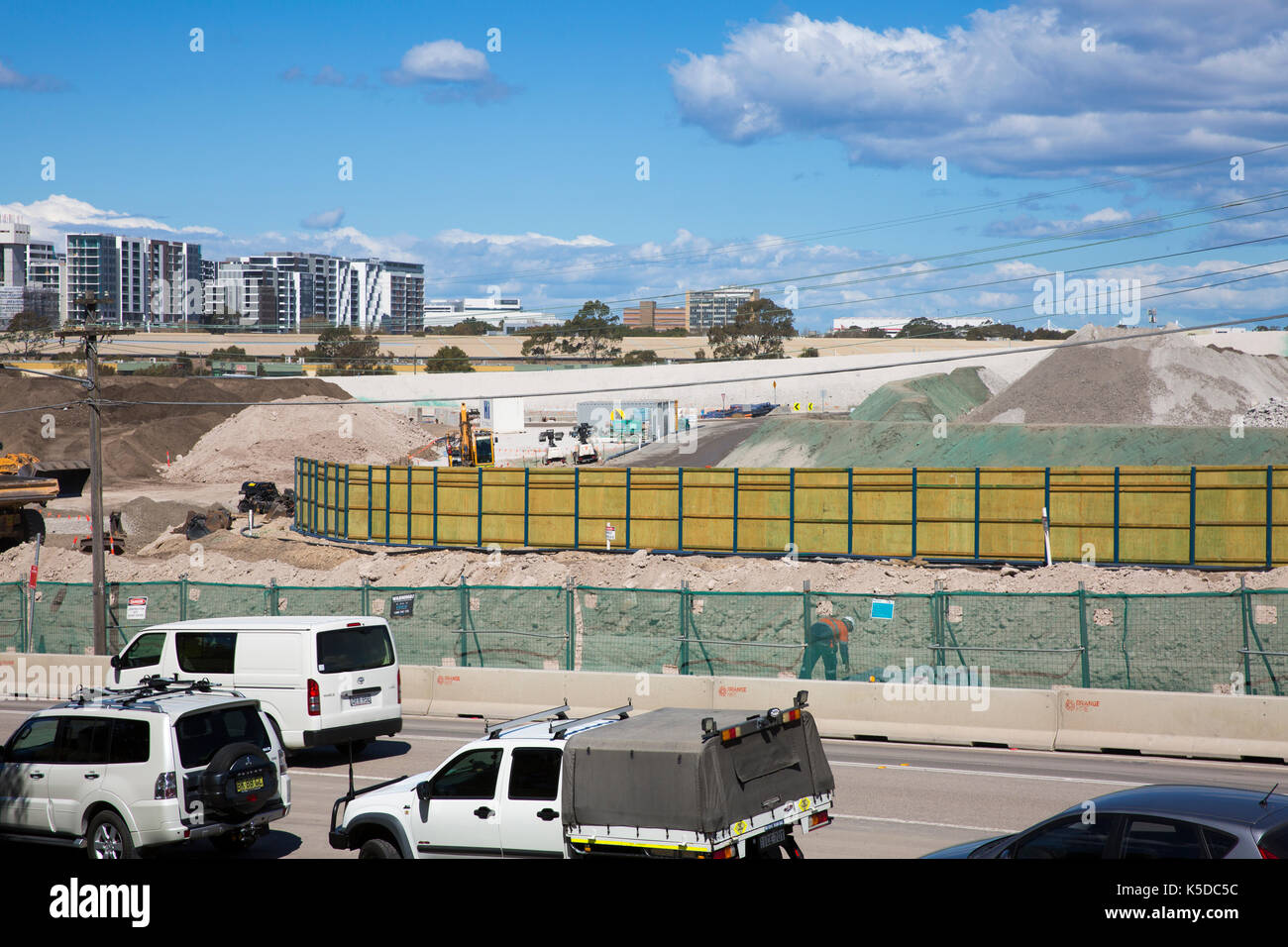 La costruzione della Basilica di San Pietro in autostrada di interscambio stradale come parte della nuova M5 westconnex progetto autostradale di Sydney , Australia Foto Stock