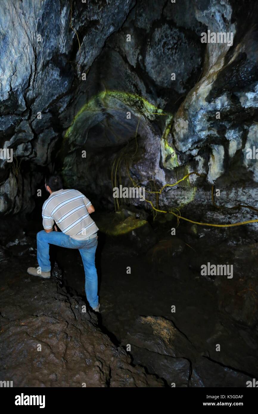 Antica grotta lavica Vulcano Masaya nicaragua Foto Stock