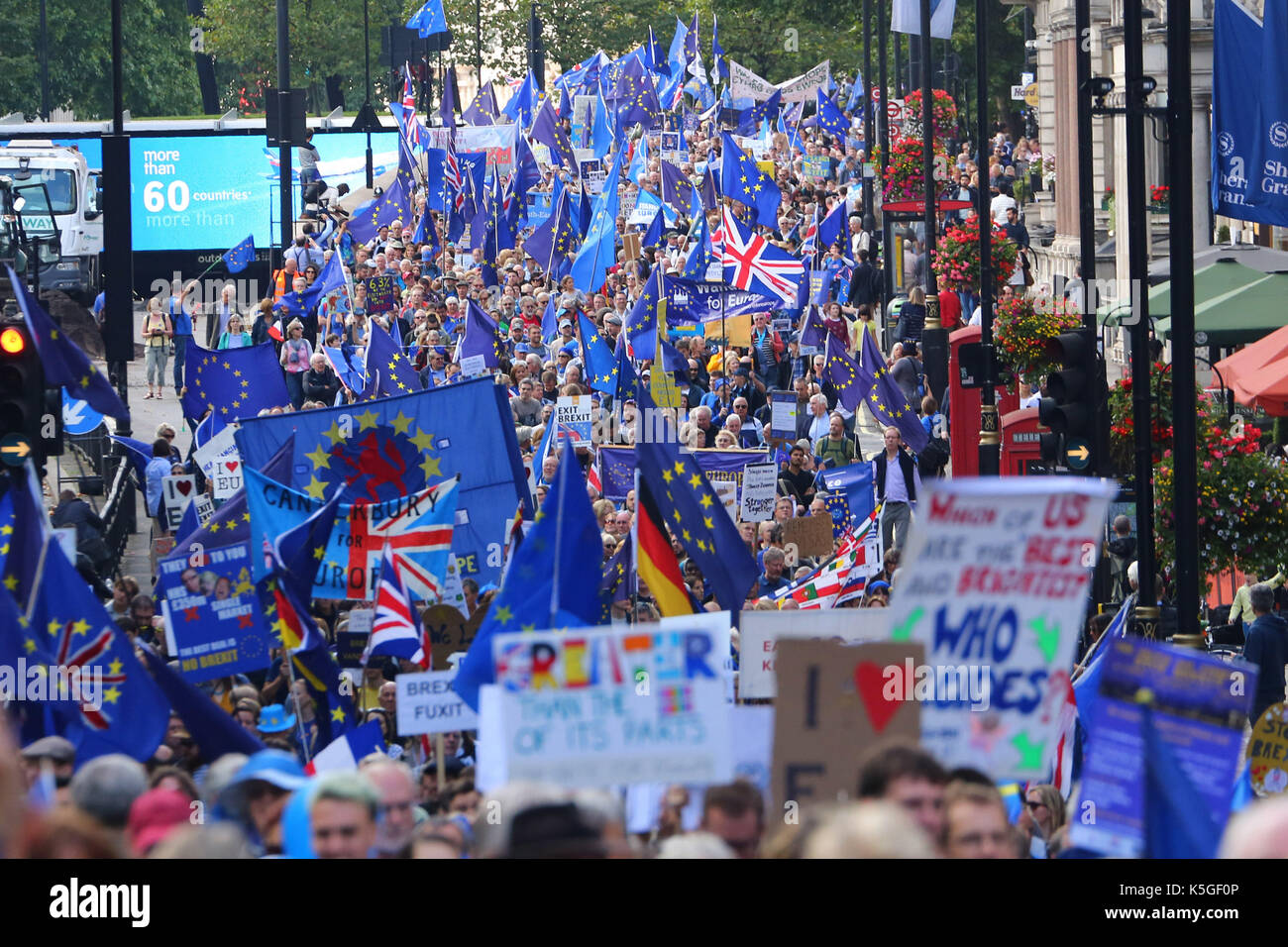 Londra, Regno Unito. 9 Sep, 2017. i manifestanti all'anti-brexit marzo per l'Europa, Londra chiedono una revisione della posizione del Regno Unito sul credito brexit: Paul Brown/alamy live news Foto Stock