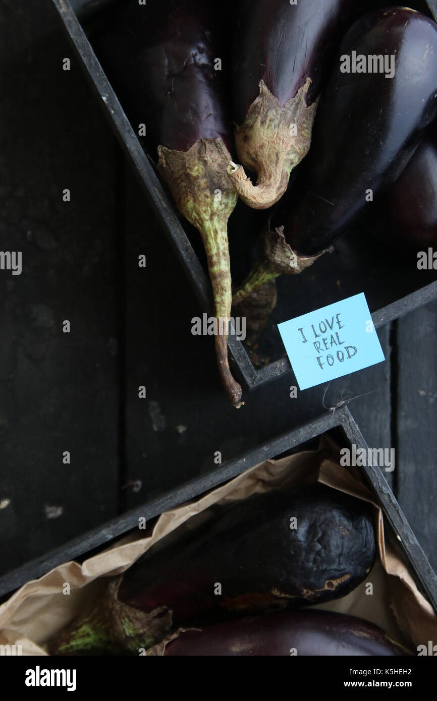 Organico o cibo sano idea. Io amo il real food tag. Foto Stock