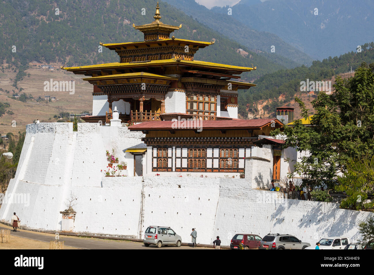 Punakha Dzong in Bhutan occidentale durante il punakha drubchen. Foto Stock Punakha Dzong in Bhutan occidentale durante il punakha drubchen. Foto Stock