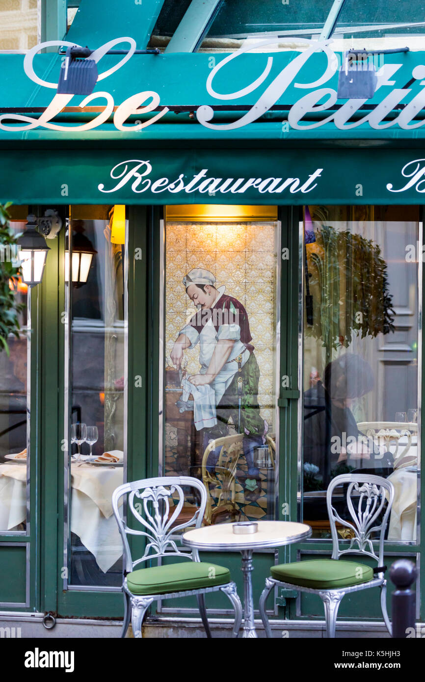 Esterno del Petit Zinc ristorante a Saint Germain, Parigi Foto Stock