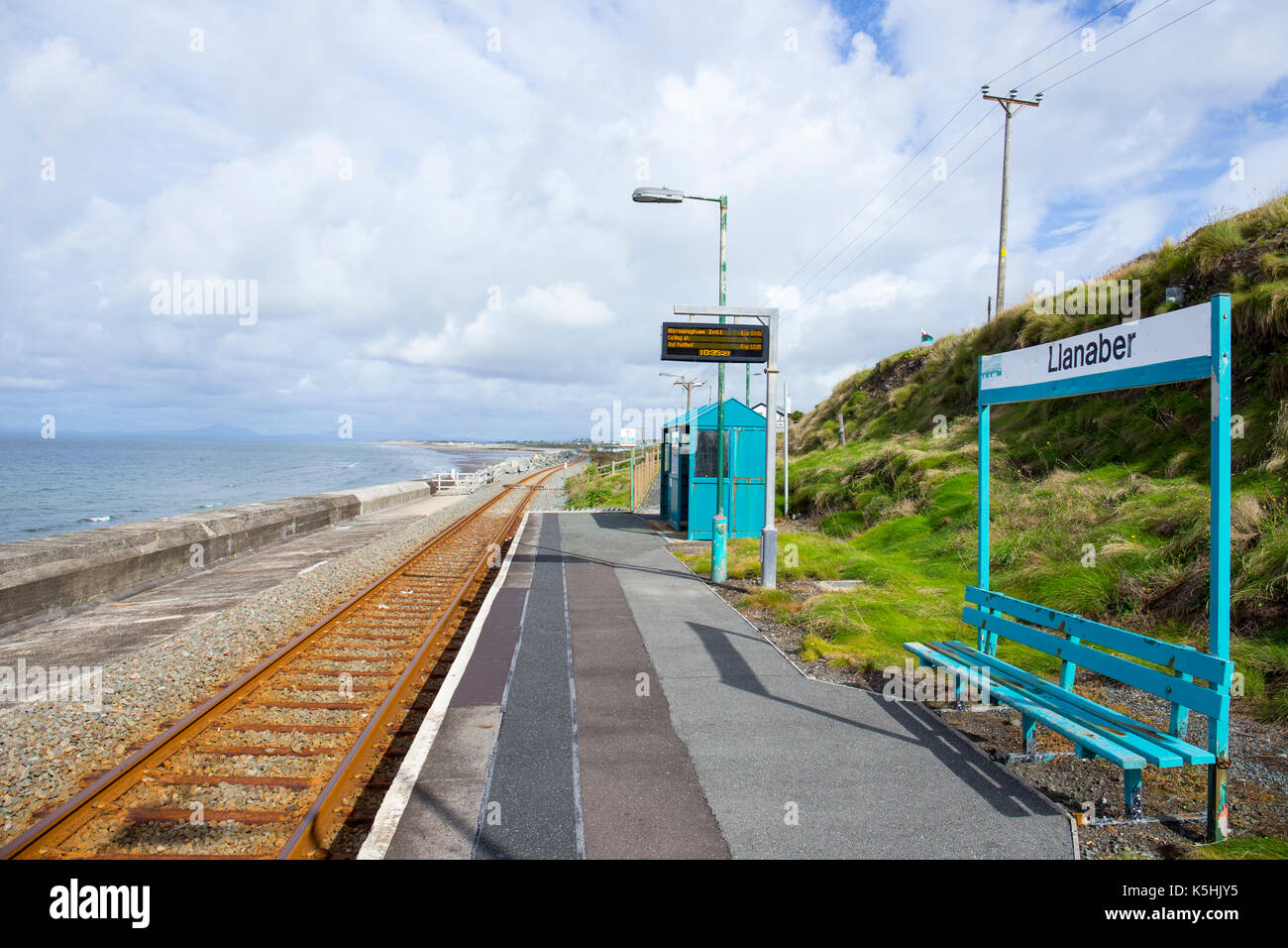 Llanaber stazione ferroviaria,una richiesta di arresto, vicino a Blaenau Ffestiniog sul Cambrian Coast line gwynedd north Wales UK Foto Stock