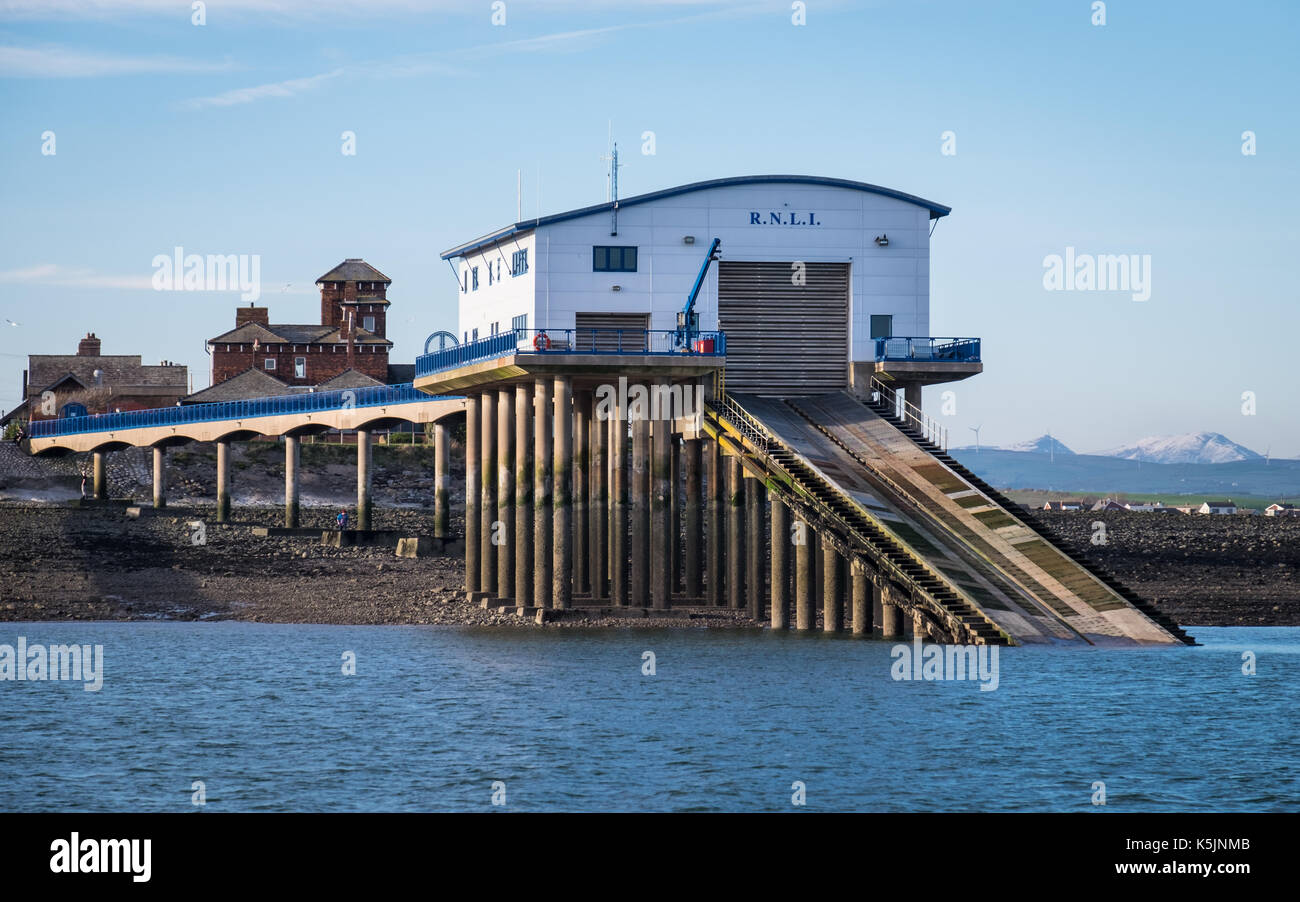 Il RNLI Barrow scialuppa di salvataggio sulla stazione di Roa isola vicino a Barrow-in-Furness Foto Stock