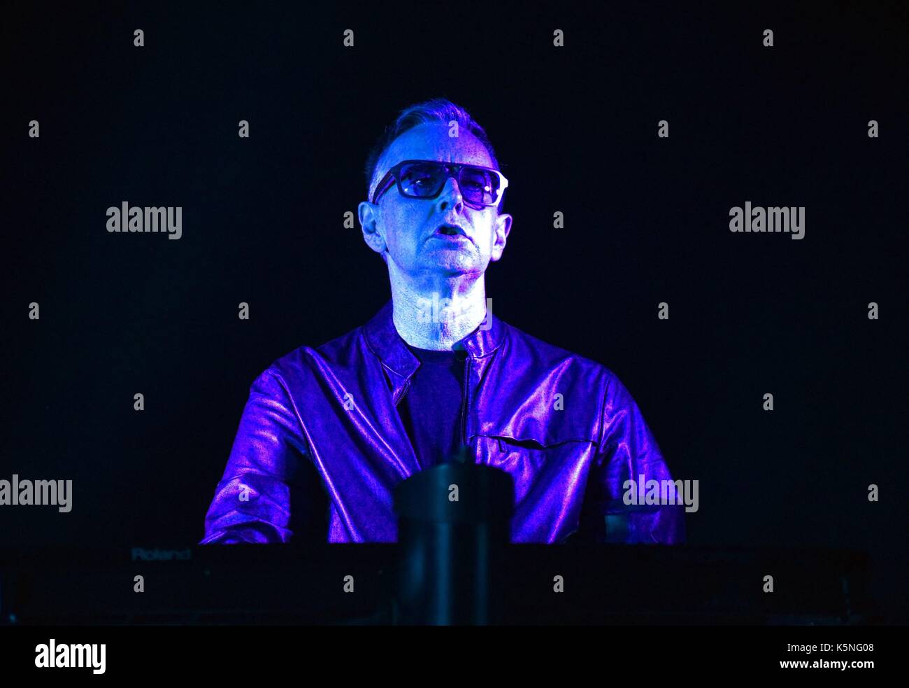 New york, ny, Stati Uniti d'America. 9 Sep, 2017. andy fletcher di presenze per Depeche Mode 2017 global tour dello spirito, il Madison Square Garden di new york, ny, 9 settembre 2017. Credito: derek storm/everett raccolta/alamy live news Foto Stock