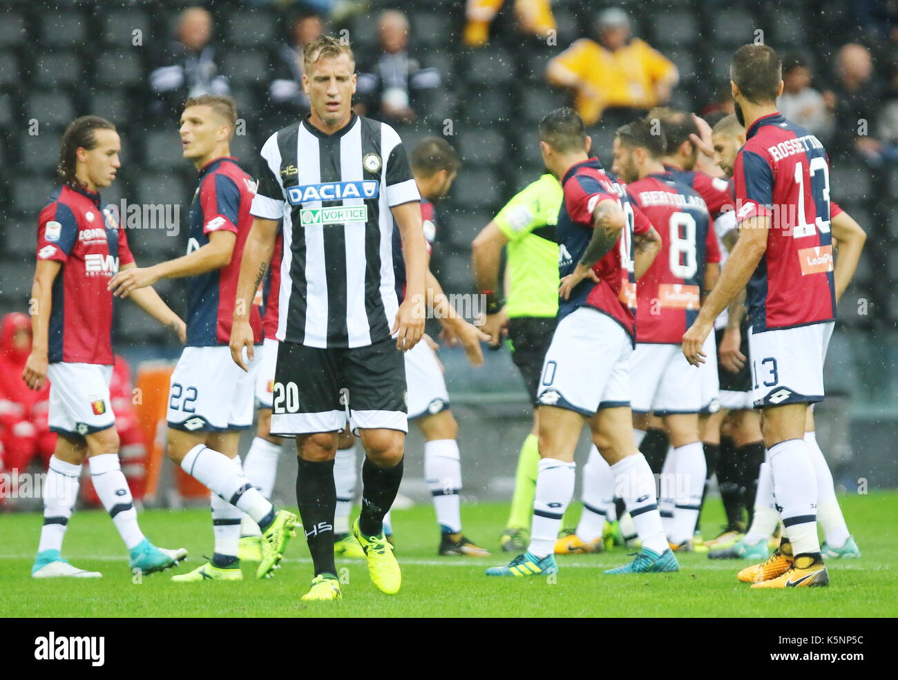 Udine friuli venezia giulia. Decimo Sep, 2017. L'Italia, Udine: udinese di avanti maimilian lopez appare durante la serie di una partita di calcio tra udinese calcio v genova fc a dacia arena Stadium il 10 settembre, 2017. Credito: Andrea Spinelli/alamy live news Foto Stock