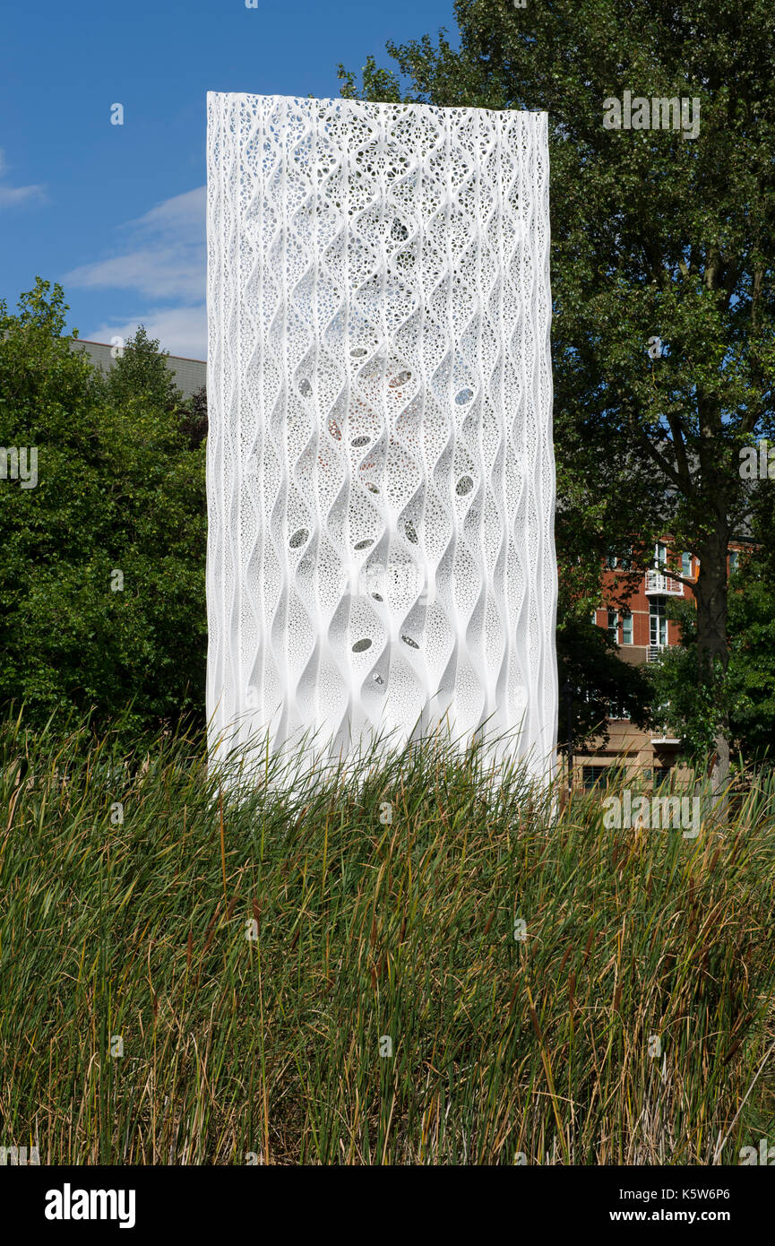 Il gate solare scultura installata nel Queens Gardens di Kingston upon Hull, Regno Unito città della cultura 2017 Foto Stock