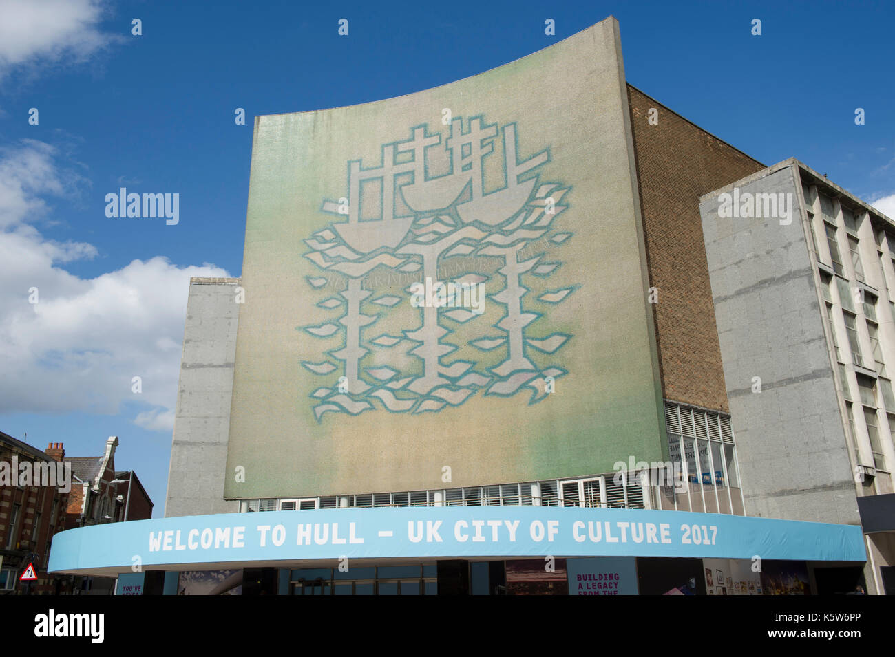 Le tre navi mosaico murale sul vecchio co-op/ bhs edificio nel centro di Kingston upon Hull, Regno Unito città della cultura 2017 Foto Stock