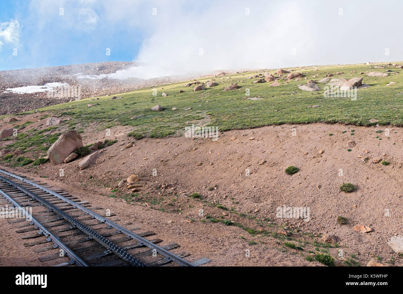 Itinerario panoramico lungo la storica cog railway vicino alla vetta del Pikes Peak colorado usa Foto Stock