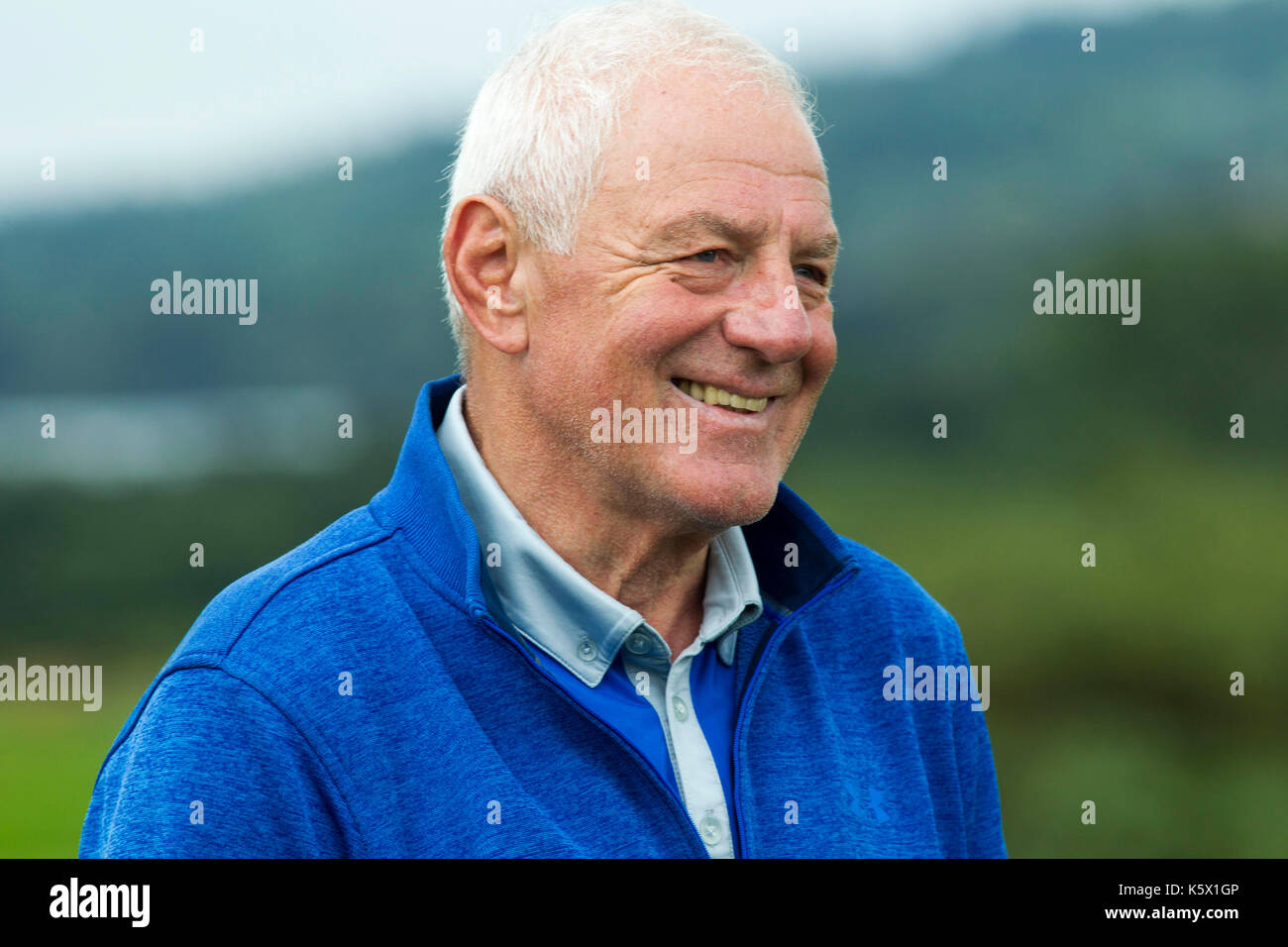 Walter Smith giocando a golf Foto Stock