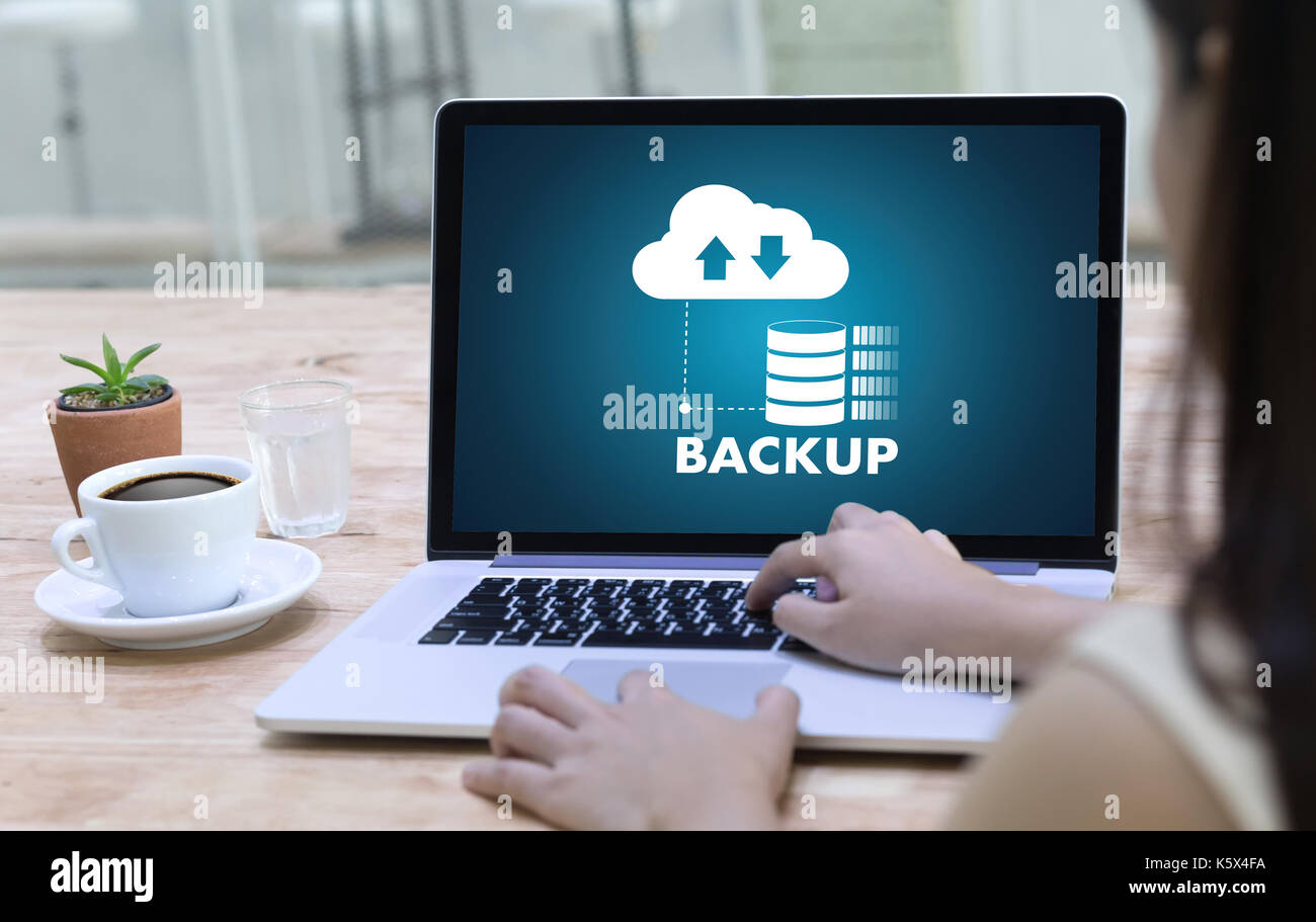 Live streaming backup download di copie di dati di elaborazione dati digitali trasferimento , lo streaming di file di download Foto Stock