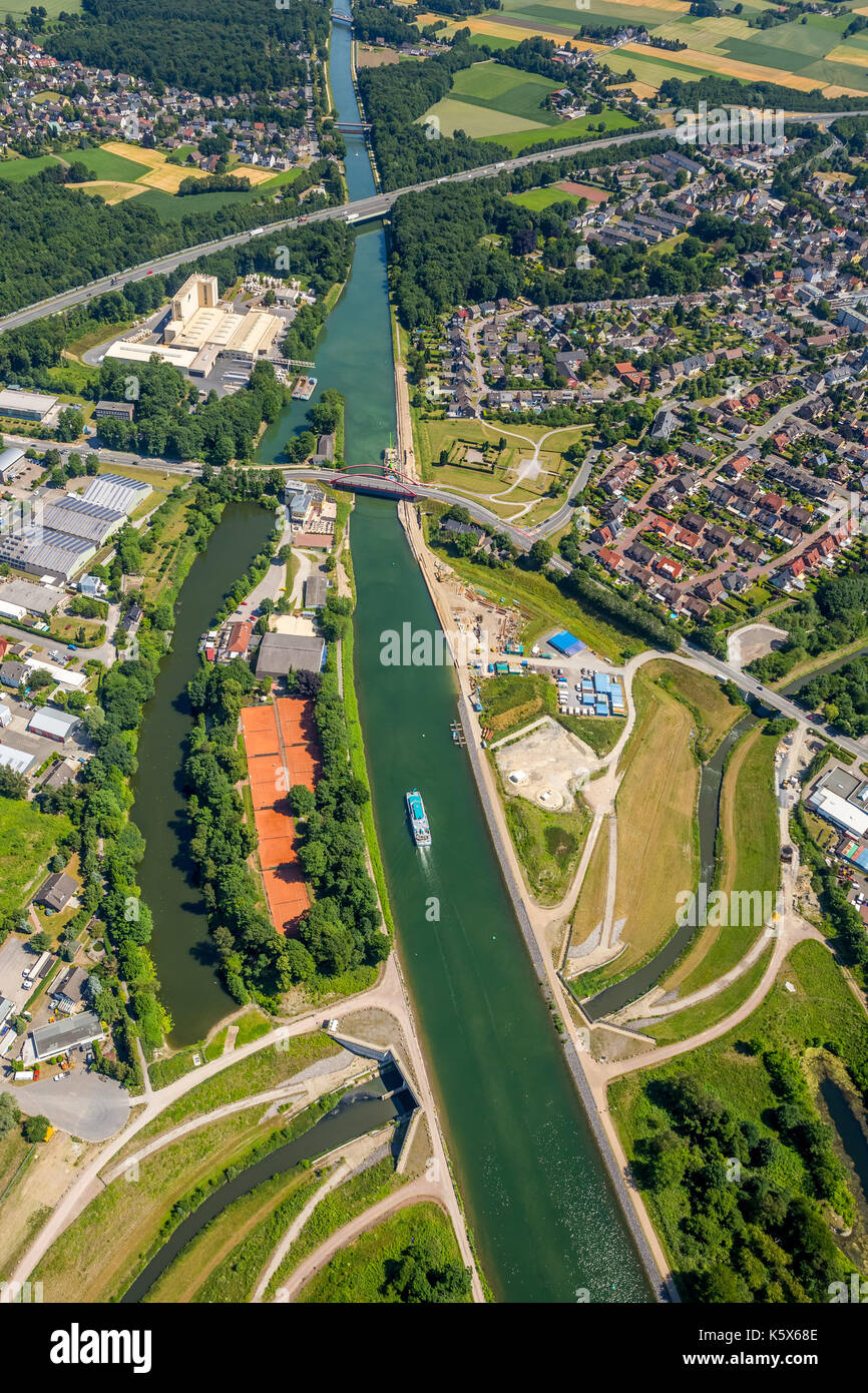 Canale canale canale Reno-Herne Canal, Emscherdüker Castrop-Rauxel, Ruhr, Nordrhein-Westfalen, Germania, conversione Emscher, Europa, costruzione di canali, canale Foto Stock