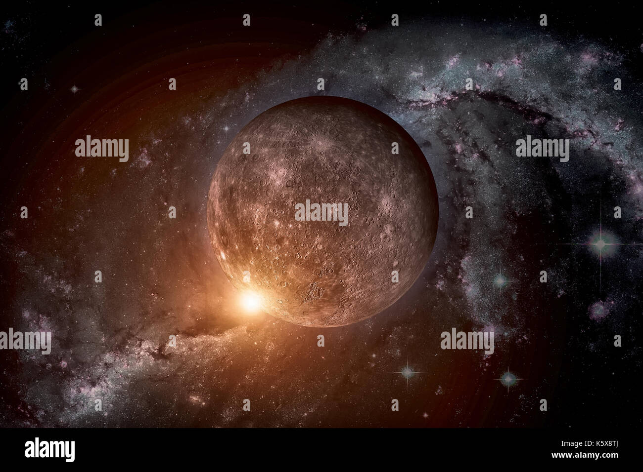 Il sistema solare - Mercurio. È la più piccola e più vicina al sole delle otto pianeti del sistema solare, con un periodo orbitale di circa 88 Terra d Foto Stock
