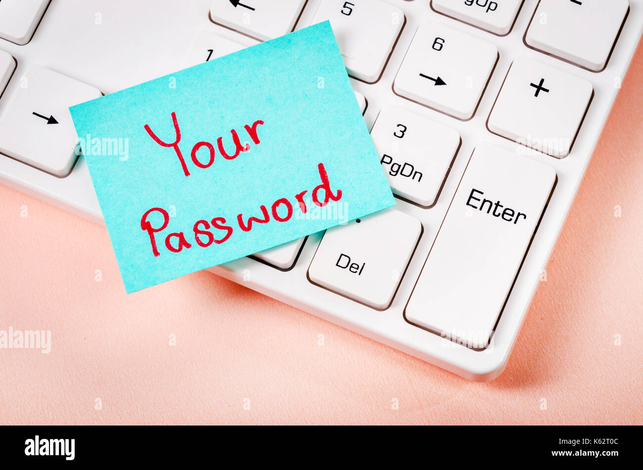 La tua password nota di testo sulla tastiera del computer. Foto Stock
