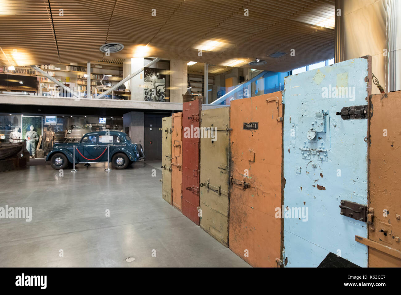 Museo di occupazioni in prigione con porte, Tallinn, Estonia, europa Foto Stock