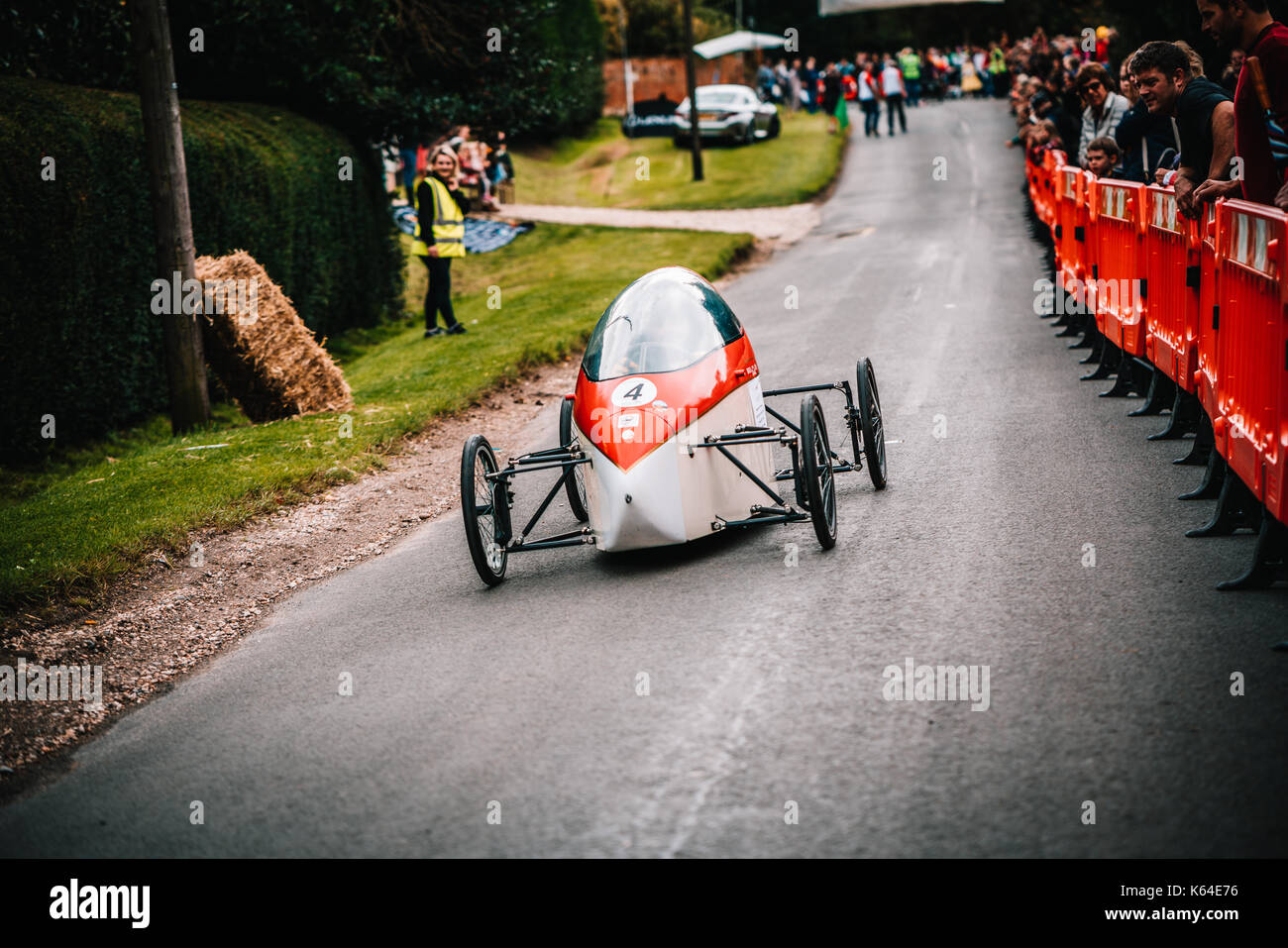 Cookham, UK. Decimo Sep, 2017. partecipante nel XI gravità grand prix che ha avuto luogo a cookham, berkshire, Regno Unito al decimo mese di settembre 2017. I fondi raccolti dalla carità evento karting è andato a valle del Tamigi Air Ambulance. Credito: worsfold/alamy live news Foto Stock