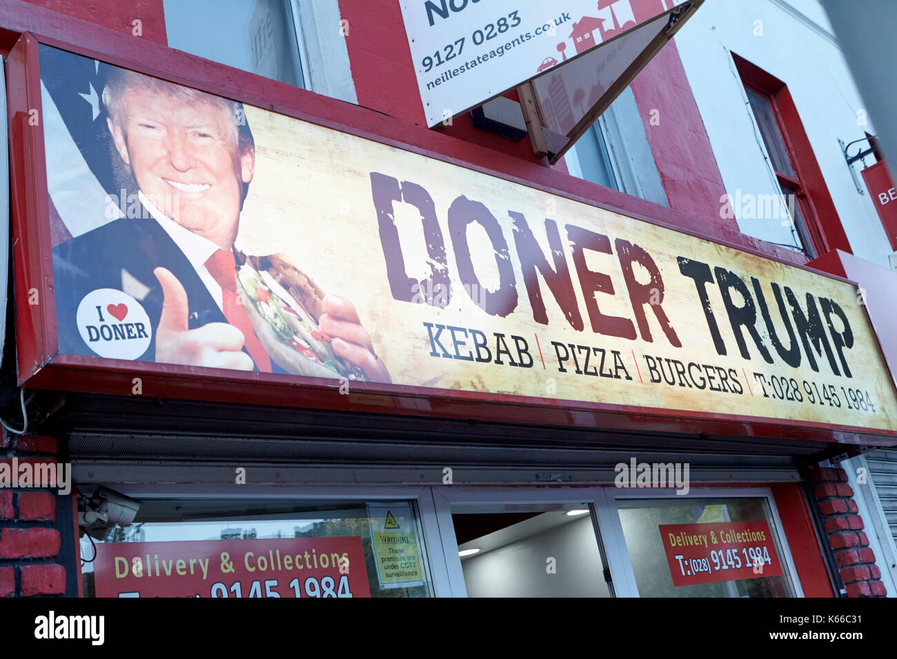 Kebab fast food chiamato döner trump dopo Donald Trump in bangor county down Irlanda del Nord Foto Stock