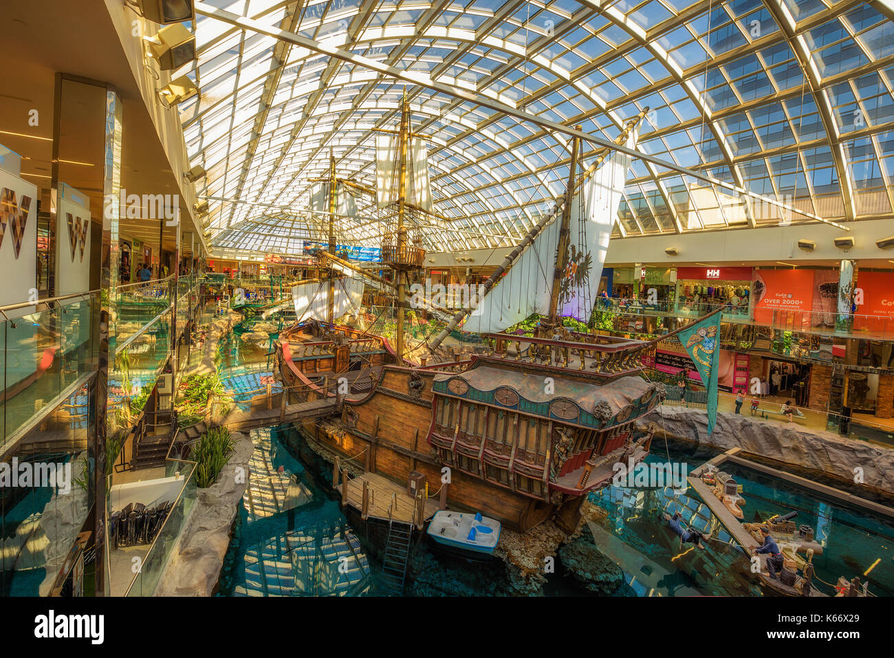 St.maria nave pirata nel West Edmonton Mall. Foto Stock