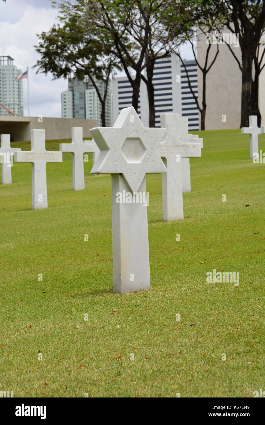 Manila, Filippine - Aprile 1, 2016: Manila American Cimitero e memoriale. con 17.206 tombe è il più grande cimitero della seconda guerra mondiale per noi il personale. Foto Stock