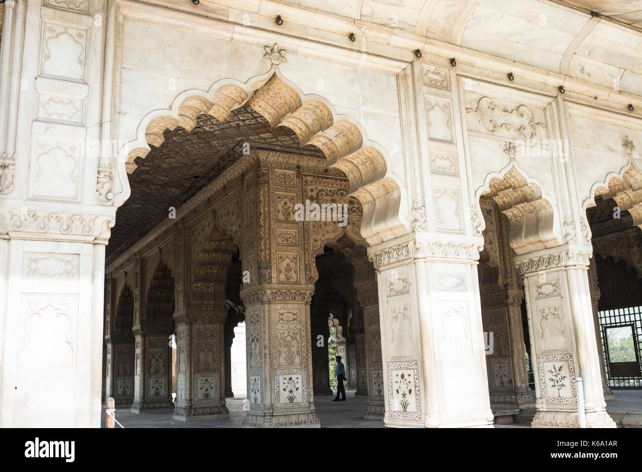 Edificio ad arco presso il red fort di Delhi Foto Stock