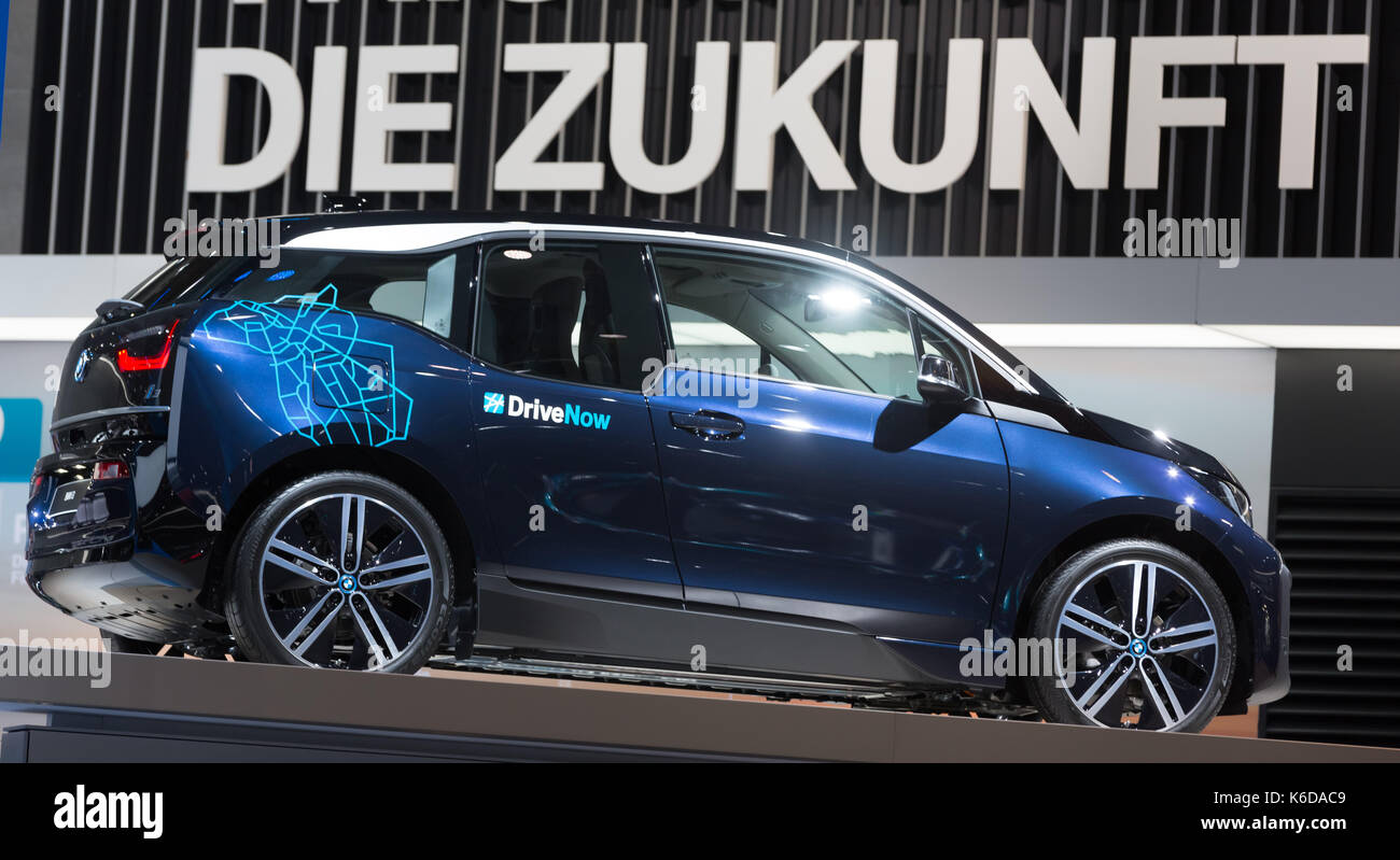 Francoforte, Germania. Xii Sep, 2017. Germania, Francoforte, settembre 12, 2017, 67th International Motorshow iaa: bmw presentazione i3s. Credito: juergen schwarz/alamy live news Foto Stock