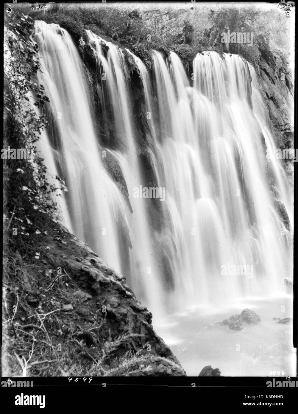 Bridal Veil Falls (lunghezza completa), Havasu Canyon, il Grand Canyon, ca.1900 (CHS 4599) Foto Stock