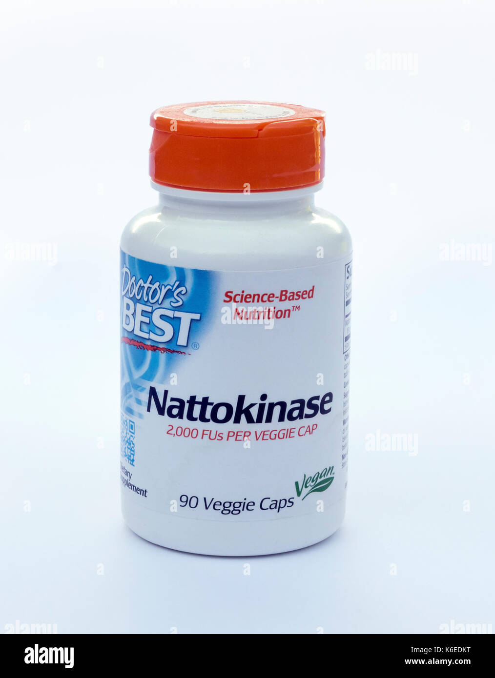 Nattokinase è un enzima estratto e purificato da un cibo giapponese chiamato nattō. nattō è ottenuto dalla fermentazione dei semi di soia. detto per prevenire la formazione di coaguli di sangue Foto Stock