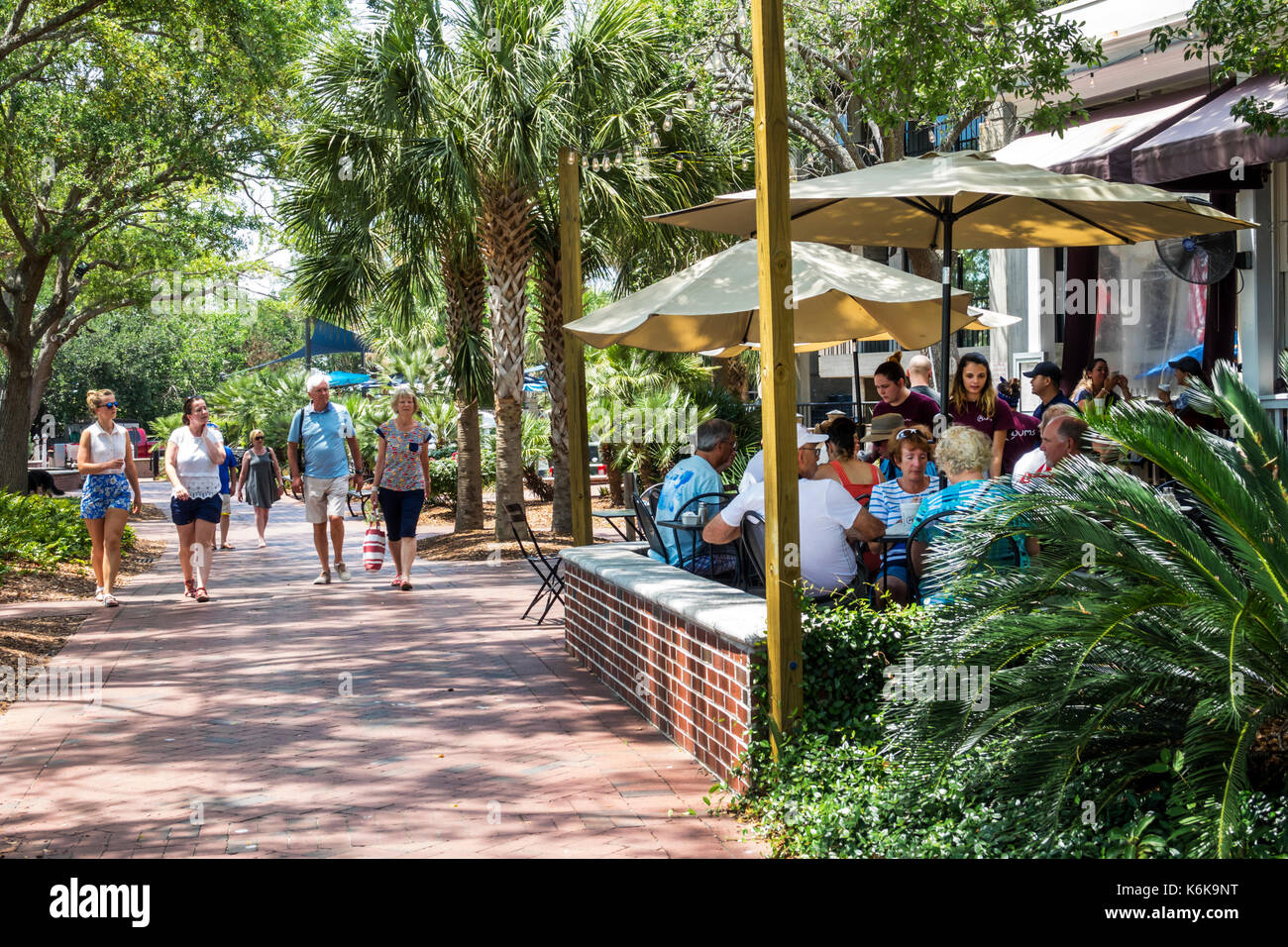 Beaufort South Carolina, centro storico, Waterfront Park, negozi, prugne, ristoranti, ristoranti, ristoranti, ristoranti, caffè, ristoranti, al fresco marciapiede o Foto Stock