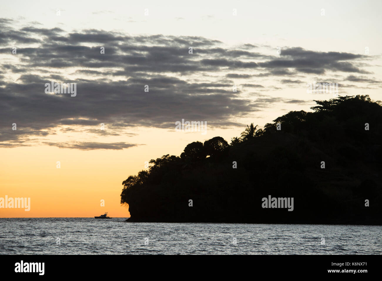 Tramonto sul mare, Nosy Be, Madagascar Foto Stock