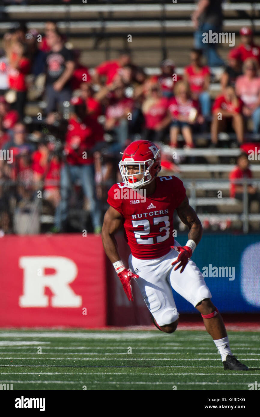 Piscataway, NJ, Stati Uniti d'America. 09Sep, 2017. Rutgers Scarlet Knights wide receiver Dacoven Bailey (23) è in azione durante il gioco tra il Michigan orientale aquile e Rutgers Scarlet Knights al culmine Solutions Stadium di Piscataway, NJ. Credito: Kostas Lymperopoulos/CSM, Credito: csm/Alamy Live News Foto Stock