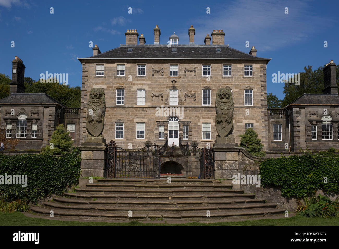 Bellissimo edificio station wagon Foto Stock