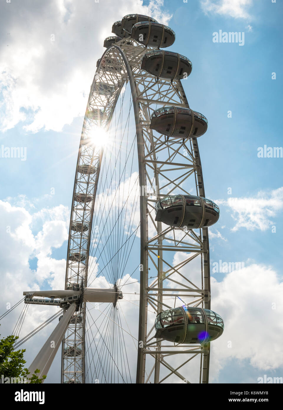London Eye, vista parziale, Londra, Inghilterra, Gran Bretagna Foto Stock