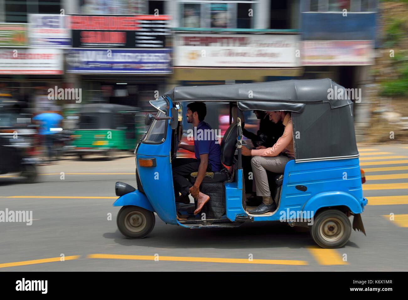 Sri Lanka, provincia di Uva, Bandarawela, tre-wheeler taxi Foto Stock
