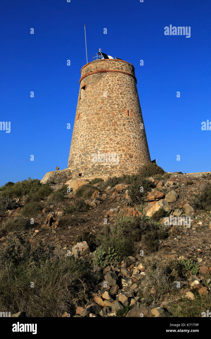 Torre Vigia de Los Lobos torre di avvistamento, Rodalquilar, Parco Naturale Cabo de Gata, Almeria, Spagna Foto Stock