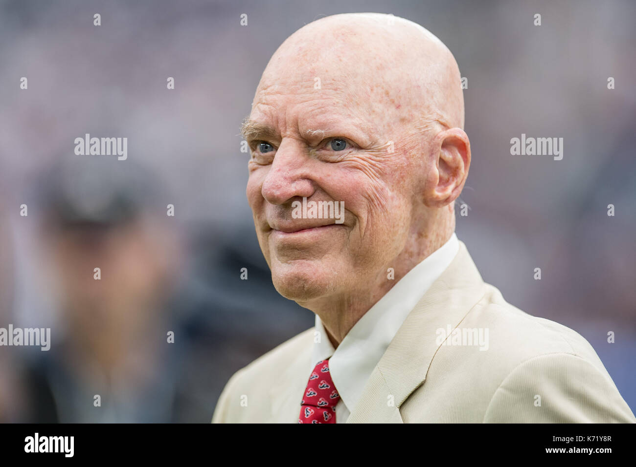 10 settembre 2017: Houston Texans proprietario Bob McNair prima di NFL di una partita di calcio tra la Houston Texans e Jacksonville Jaguars a NRG Stadium di Houston, TX. I giaguari hanno vinto la partita 29-7...Trask Smith/CSM Foto Stock