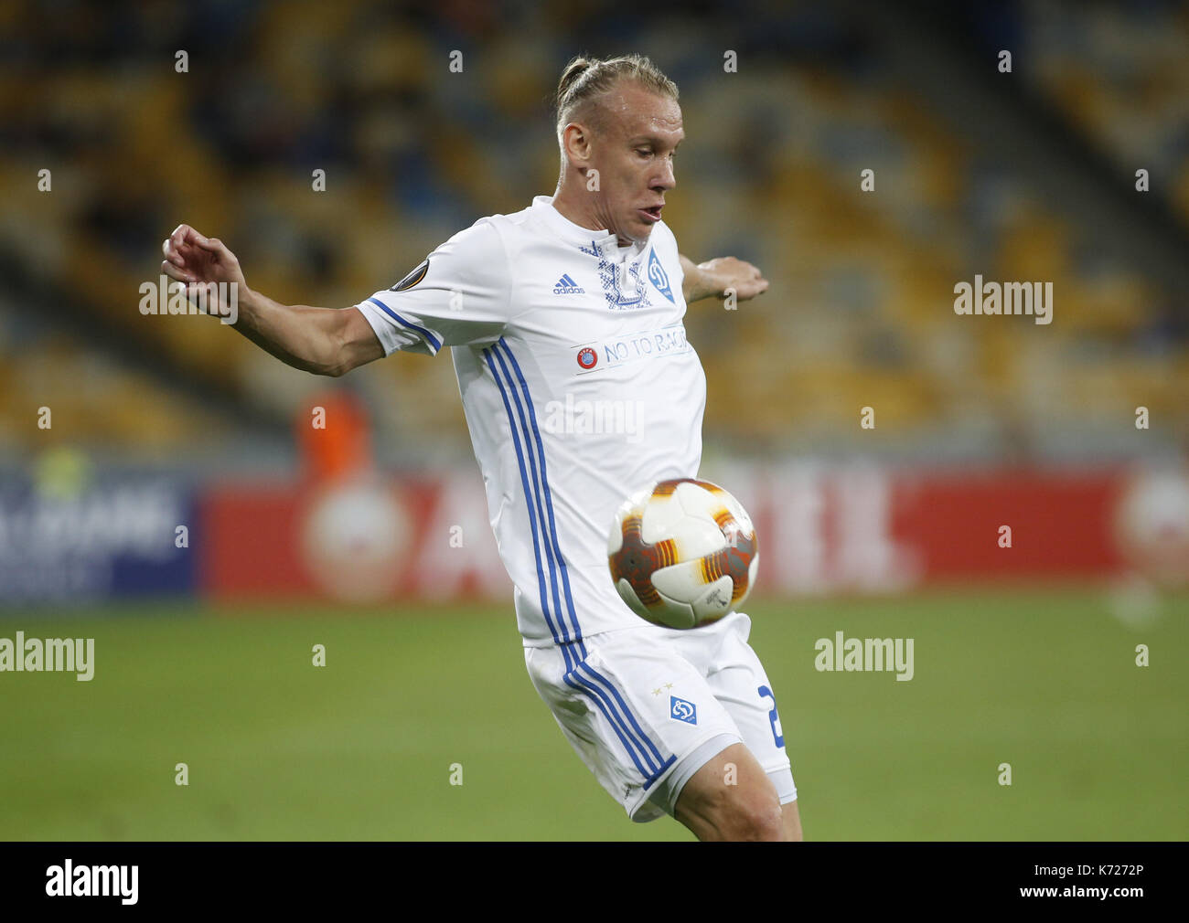 Settembre 14, 2017 - dinamo domagoj vida in azione durante la UEFA Europa League gruppo b partita di calcio tra fc Dynamo Kyiv e fc skã"nderbeu, alla nsk olimpiyskyi in Kiev, Ucraina, 14 settembre 2017. Credito: anatolii stepanov/zuma filo/alamy live news Foto Stock