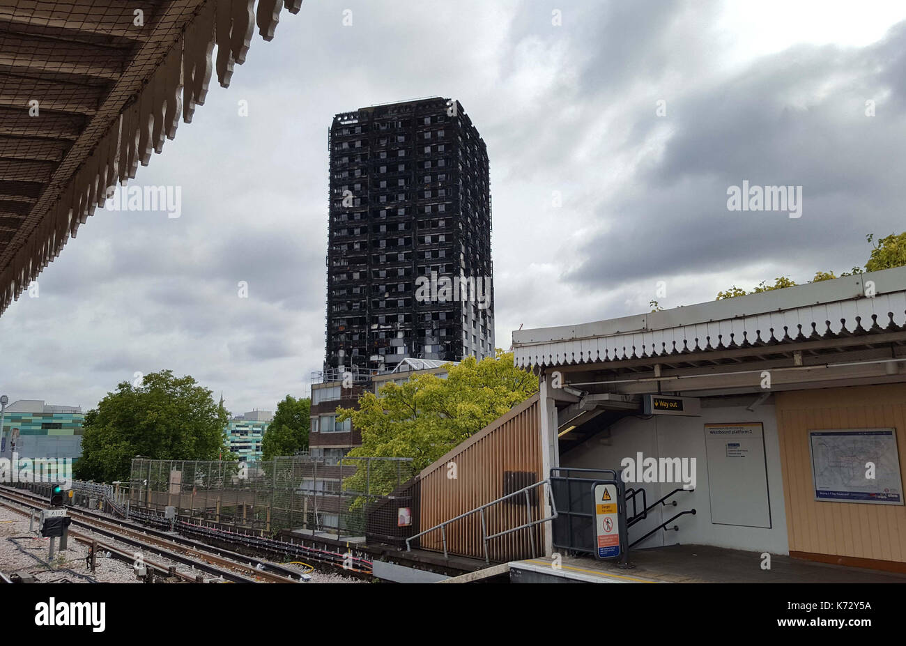 Una vista generale del grenfell torre nella zona ovest di Londra come sir Martin moore-bick ha pronunciato il discorso di apertura durante l'inchiesta pubblica nella tragedia. Foto Stock