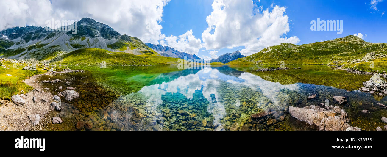 Lago di montagna jovet LAC, LES CONTAMINES, Francia Foto Stock