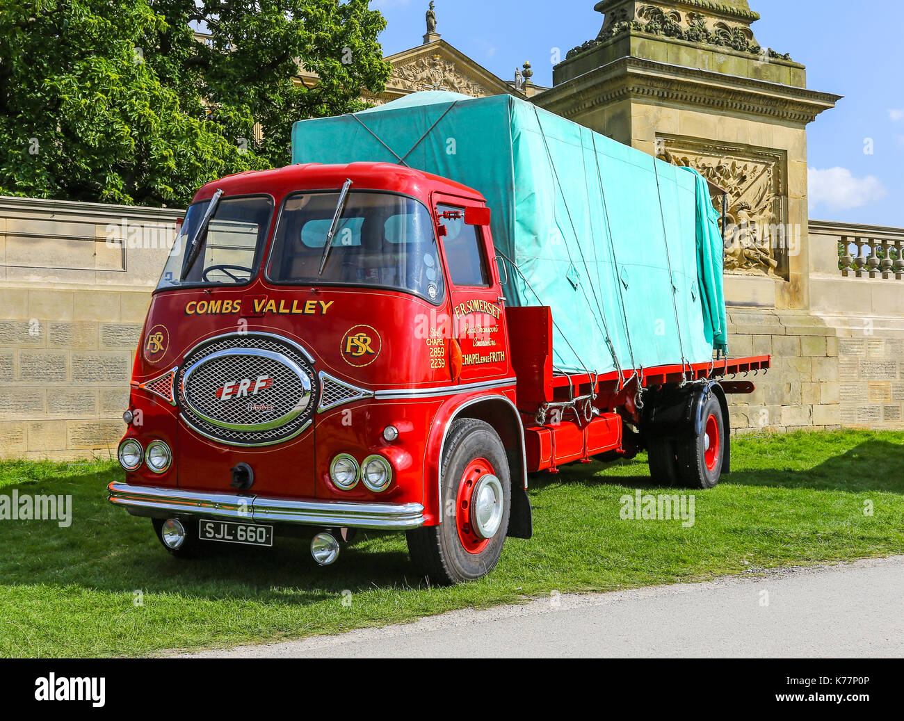 F.R. Il Somerset, Cappella En Le Frith, reg. n. Sj1 660, un 1961 ERF KV, dallo scanner a superficie piana. Foto Stock